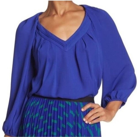 Diane von Furstenberg Cobalt Blue Cahill Pleated V-Neck Silk Blouse Size 0 - Picture 1 of 9